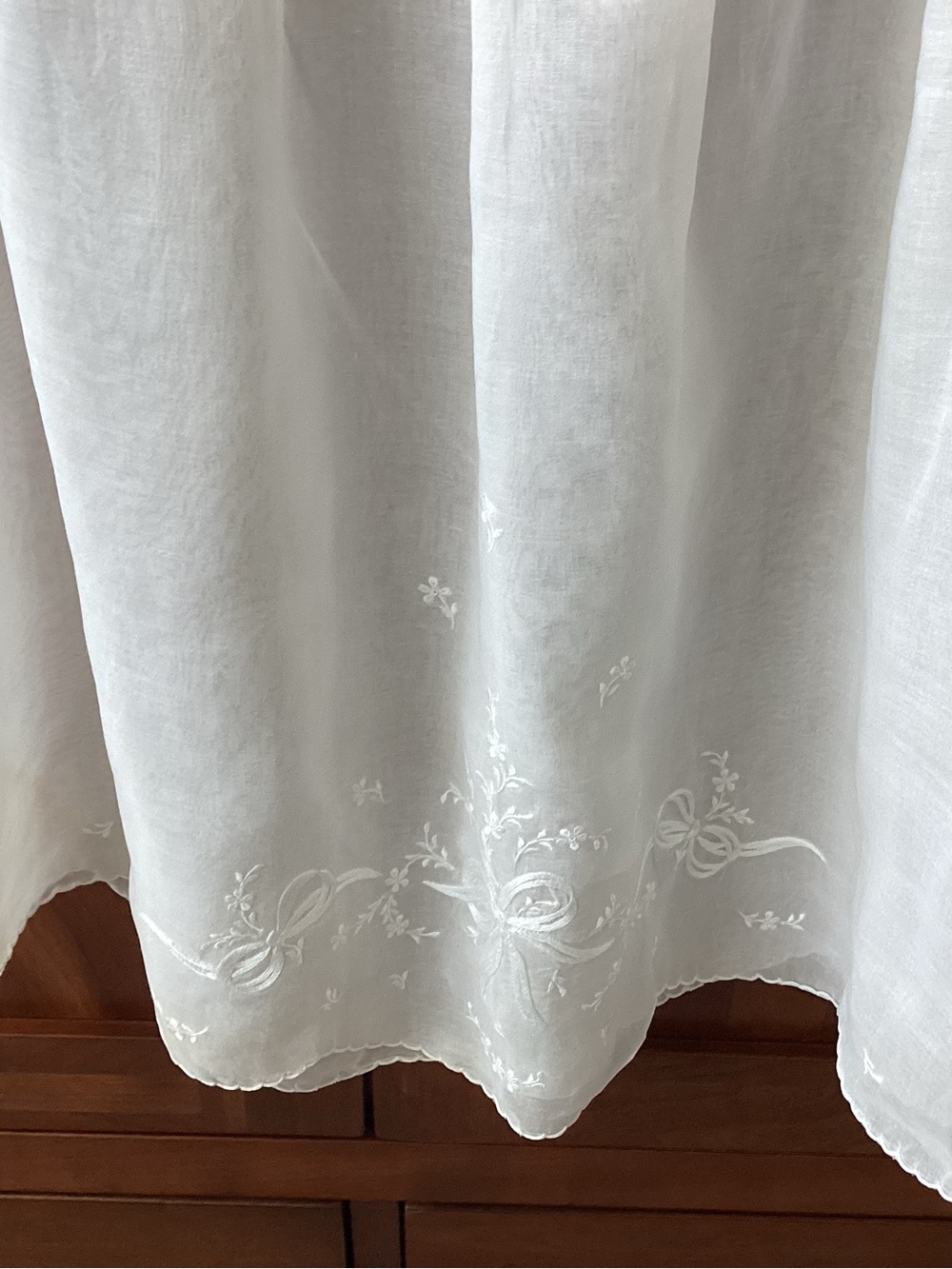 Vtg. Hand made infant gown from the Heritage brand HIGHLY COLLECTIBLE - Picture 3 of 10